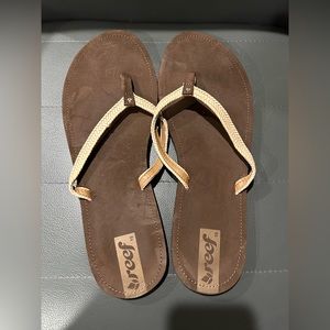 Women’s Reef sandals new never used size 10